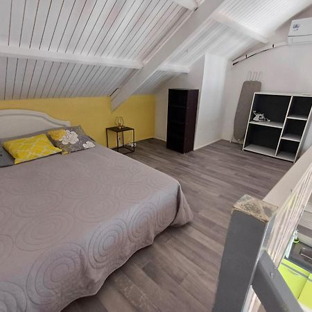 Апартаменты 9 Lyly Location F3 Mezzanine Сент-Анн Экстерьер фото